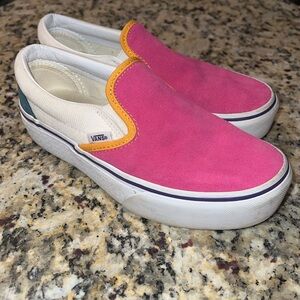 Color block slip on Vans